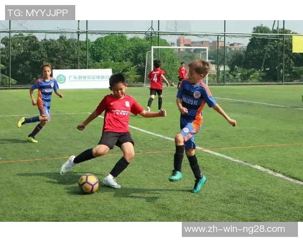 用皮筋创造足球的奇妙世界体验手工乐趣与运动激情的完美结合 用皮筋创造足球的奇妙世界体验手工乐趣与运动激情的完美结合