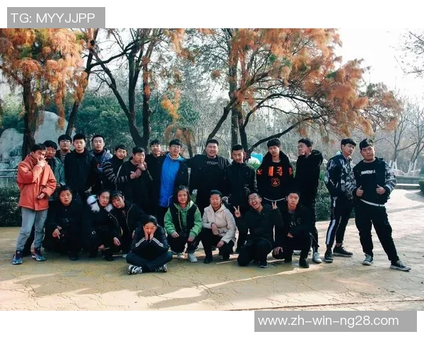 辰诗足球：在绿茵场上书写青春与梦想的华美篇章